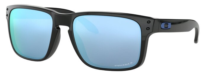 Blue 2024 water polarized