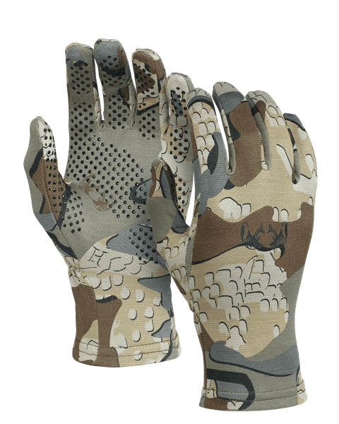 dipping gloves in rubber