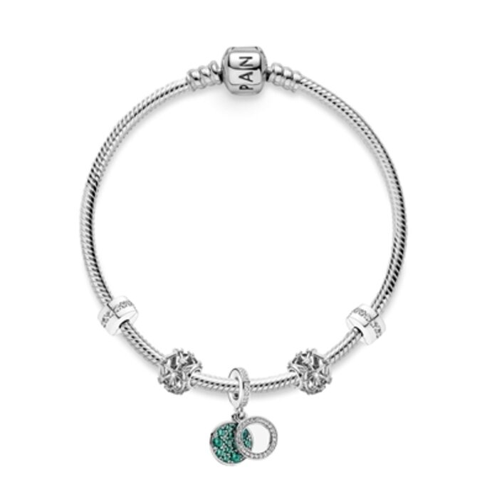 This Sparkling Pavé Tennis Bracelet with Royal Green man-made crystals  brings elegance to your outfit with our hand-finished 14K rose gold-plated  metal... | By Pandora at The FallsFacebook